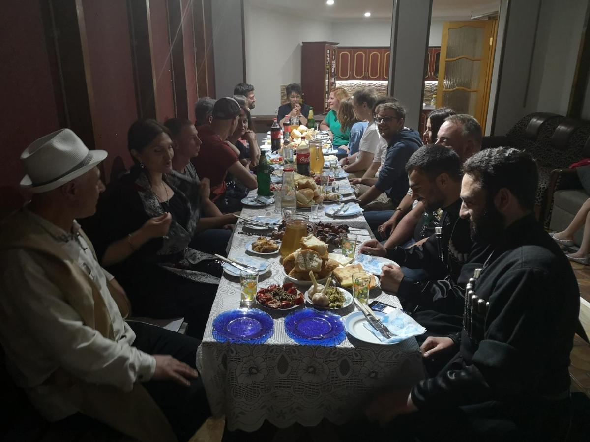 Hostel Kutaisi By Kote Екстер'єр фото